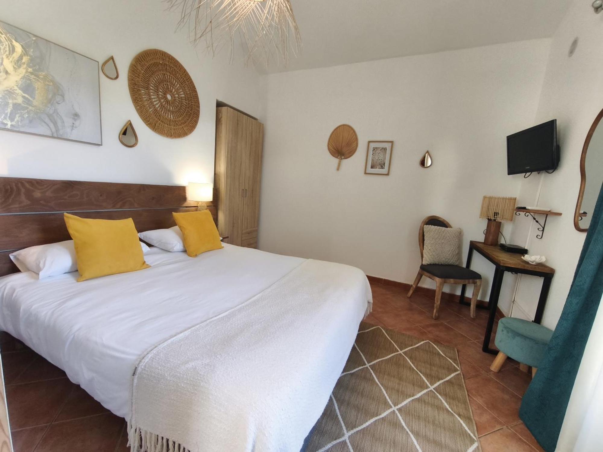 Chambres Isula Bella Figari  Luaran gambar