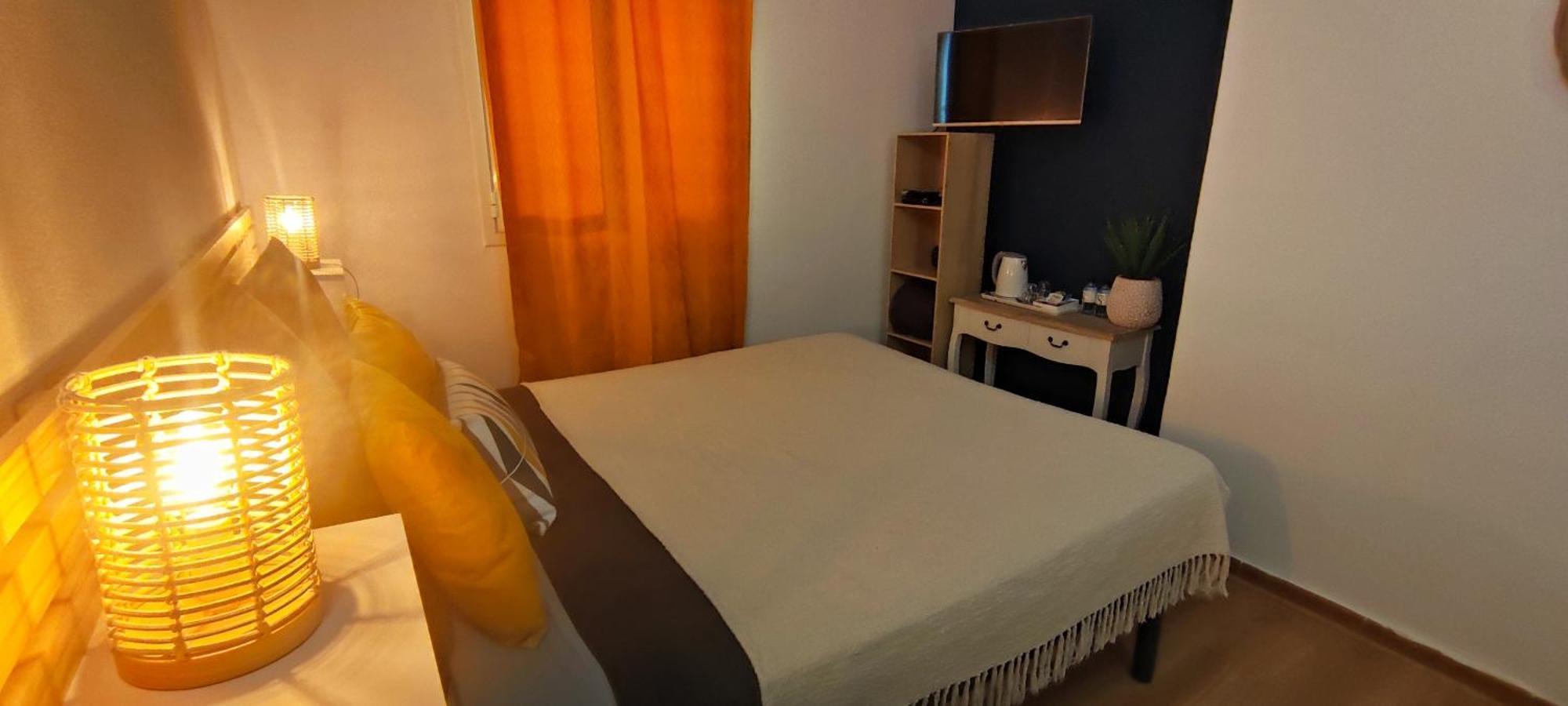 Chambres Isula Bella Figari  Bilik gambar