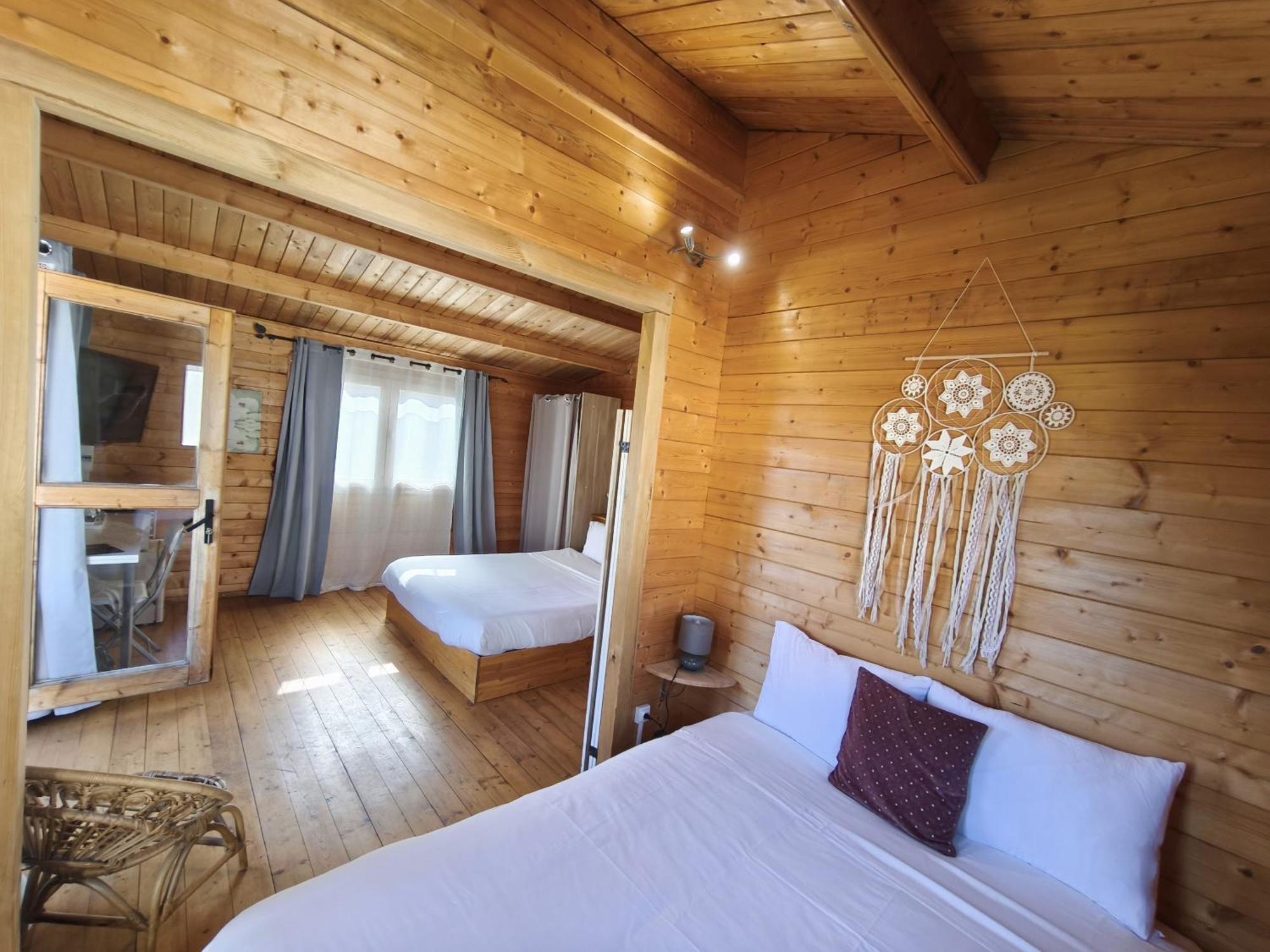Chambres Isula Bella Figari  Luaran gambar