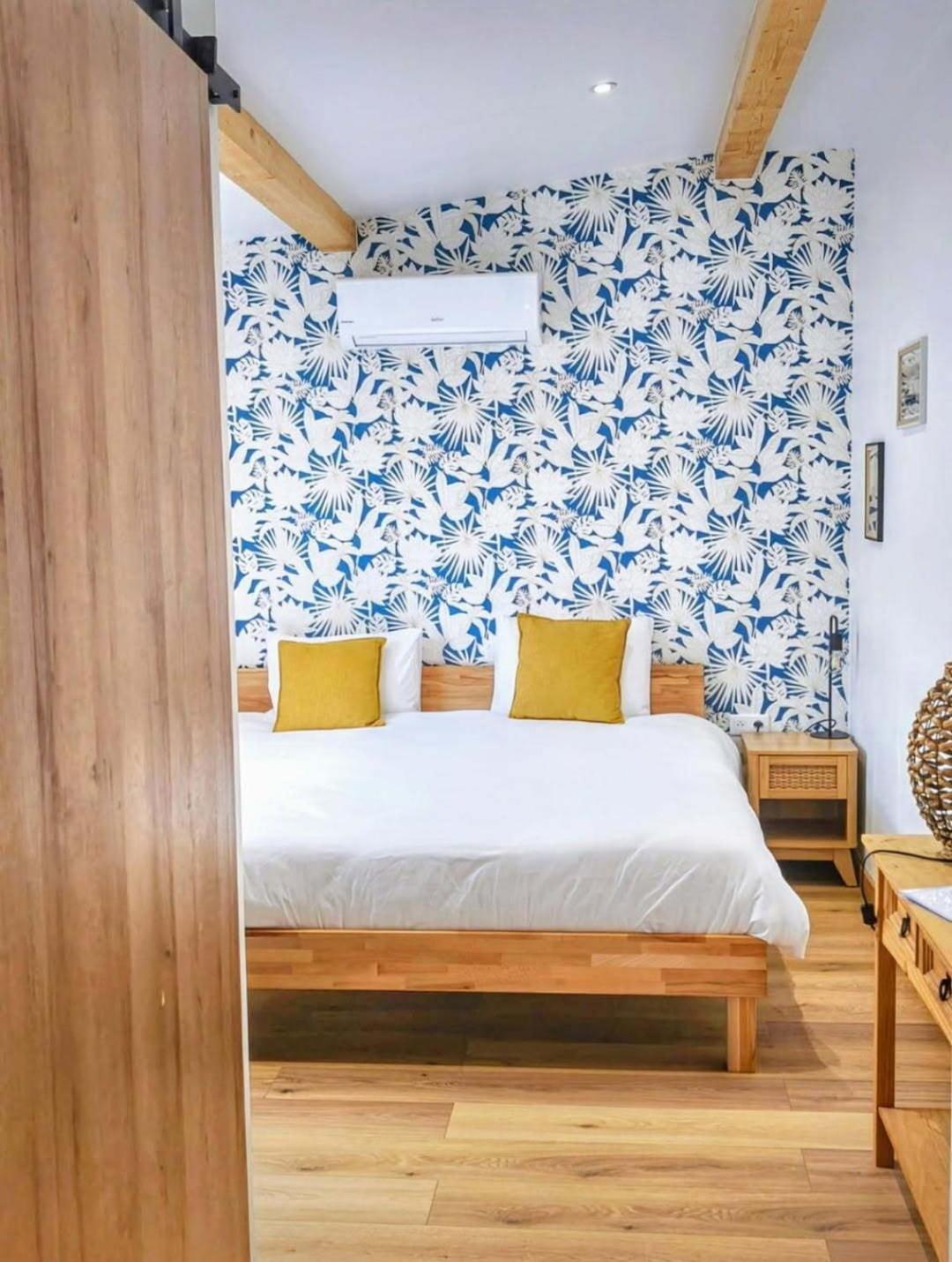Chambres Isula Bella Figari  Luaran gambar